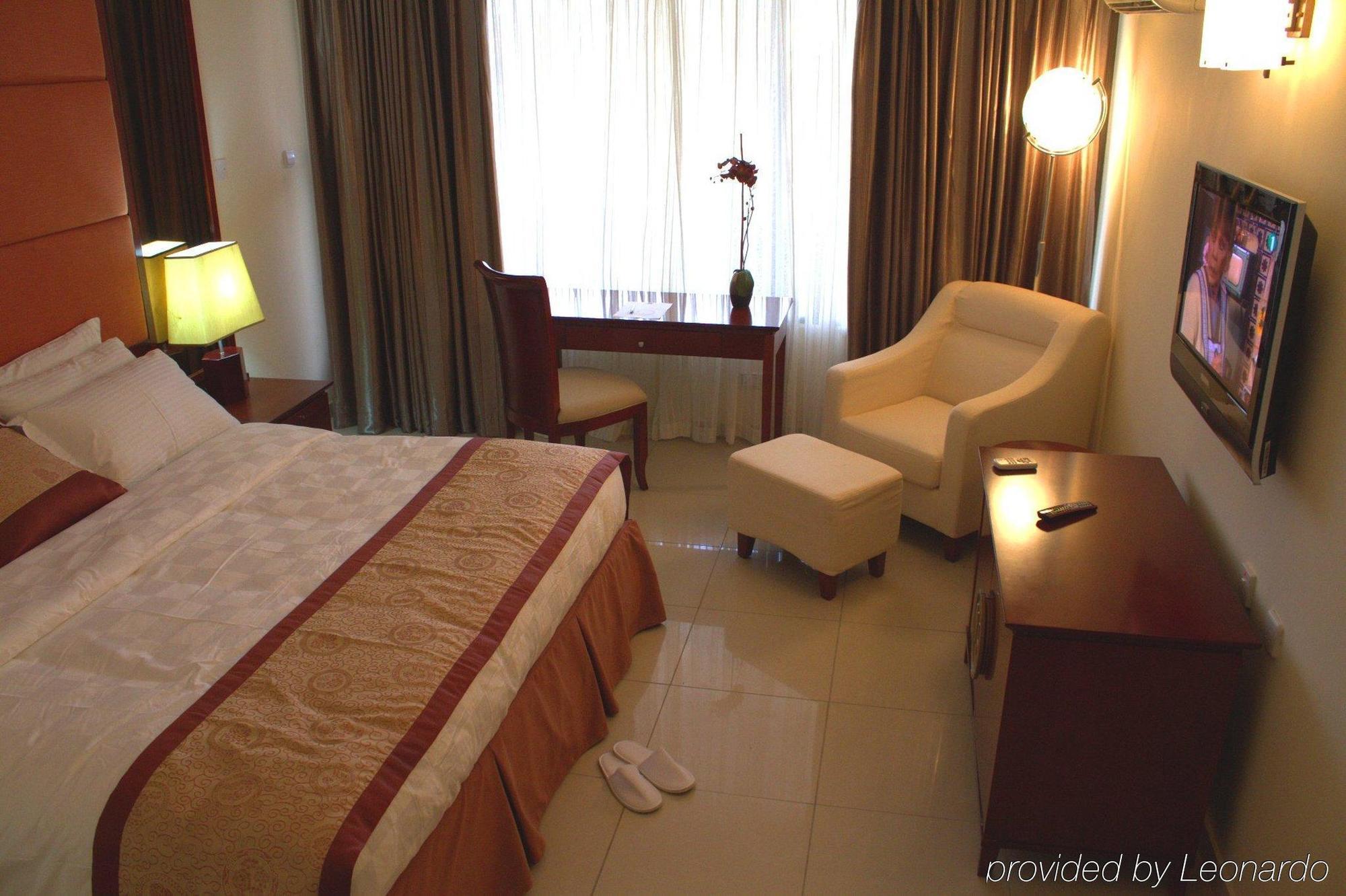 Royal Nick Hotel Lashibi Εξωτερικό φωτογραφία