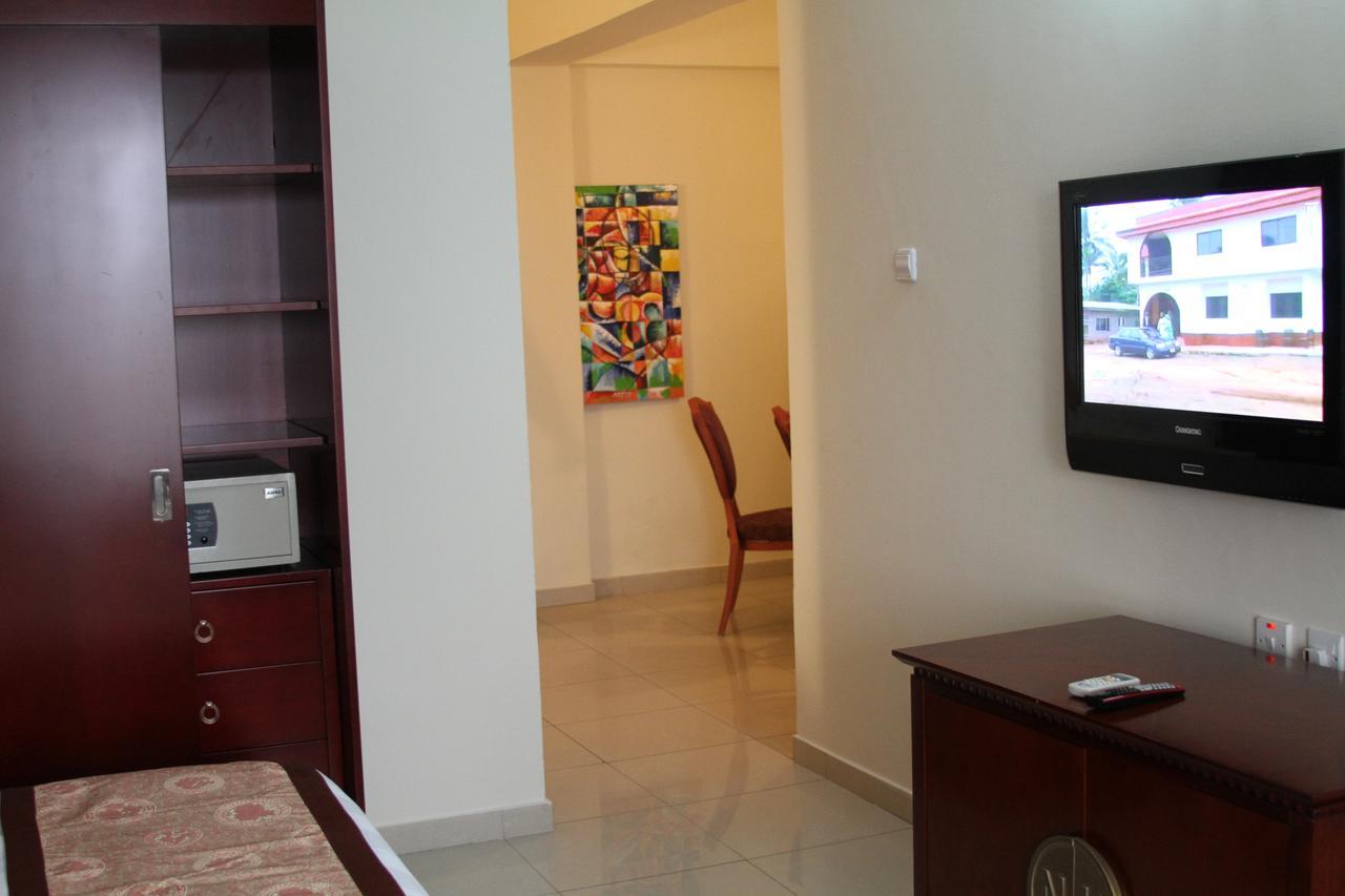Royal Nick Hotel Lashibi Εξωτερικό φωτογραφία